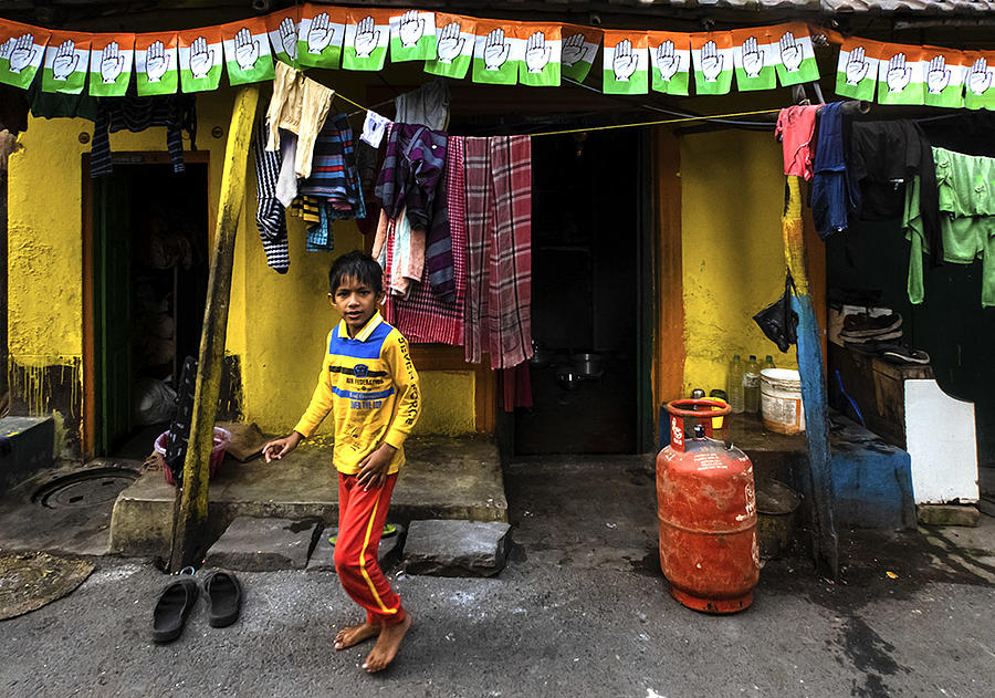 Colours Along Slum Photograph by Souvik Banerjee