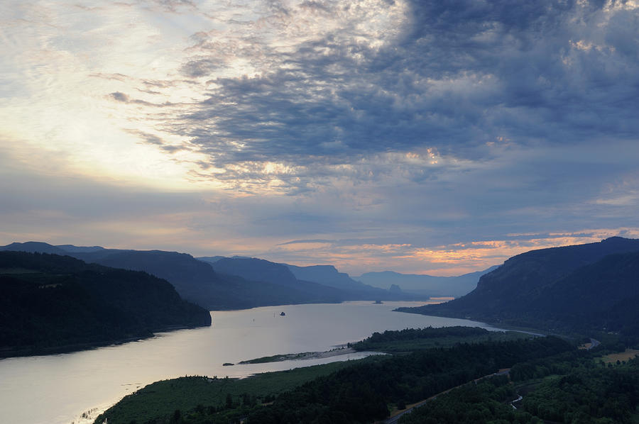 Columbia River Gorge Photograph by Aimintang