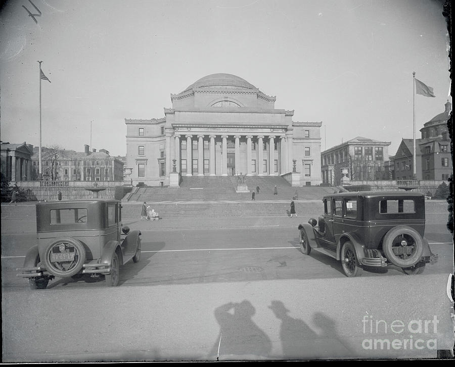 Columbia University Library Photograph by Bettmann