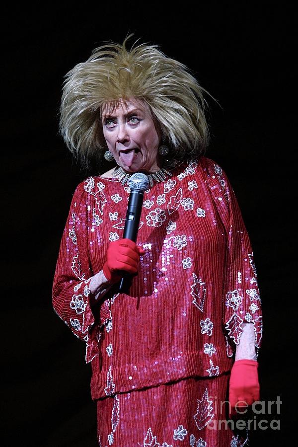 Comedian Phyllis Diller Photograph by Concert Photos - Fine Art America