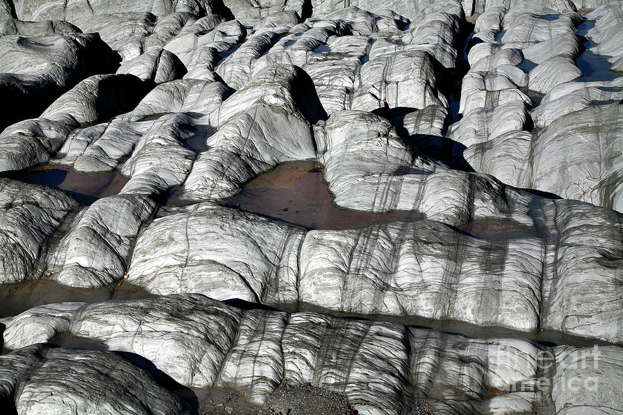 Common Shale Bedrock Photograph by Dr Keith Wheeler/science Photo Library