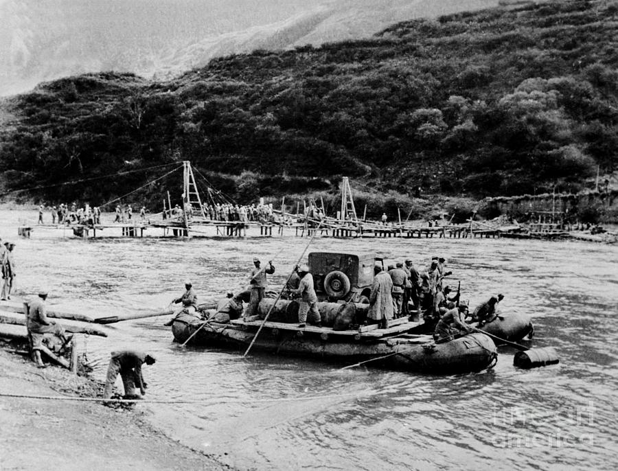 Communist Troops Coming To Tibet Shore Photograph by Bettmann