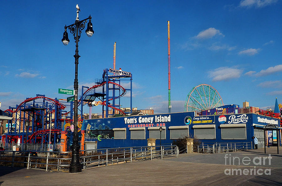 Coney Island 4 Photograph by Raymond Earley