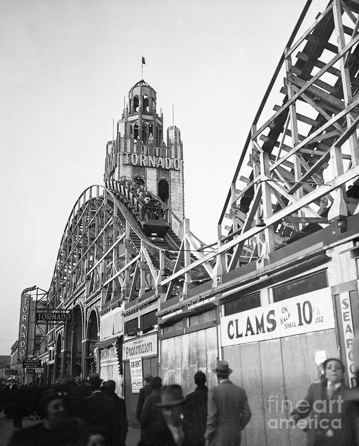 Coney Island Roller Coaster Photograph by Bettmann