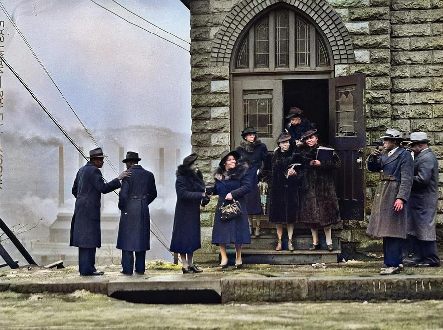 Congregation Of A Black Church In The Mill District Of Pittsburgh, Pennsylvania, January 1941. Photo Painting