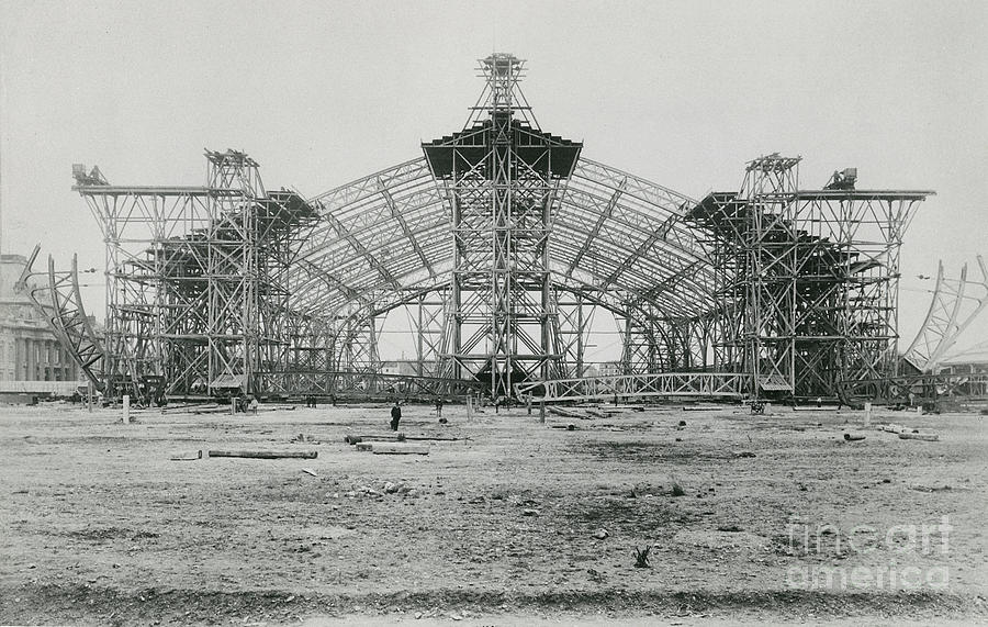 Construction Of The Galerie Des Machines For The Exposition Universelle Of 1889 Photograph by French Photographer