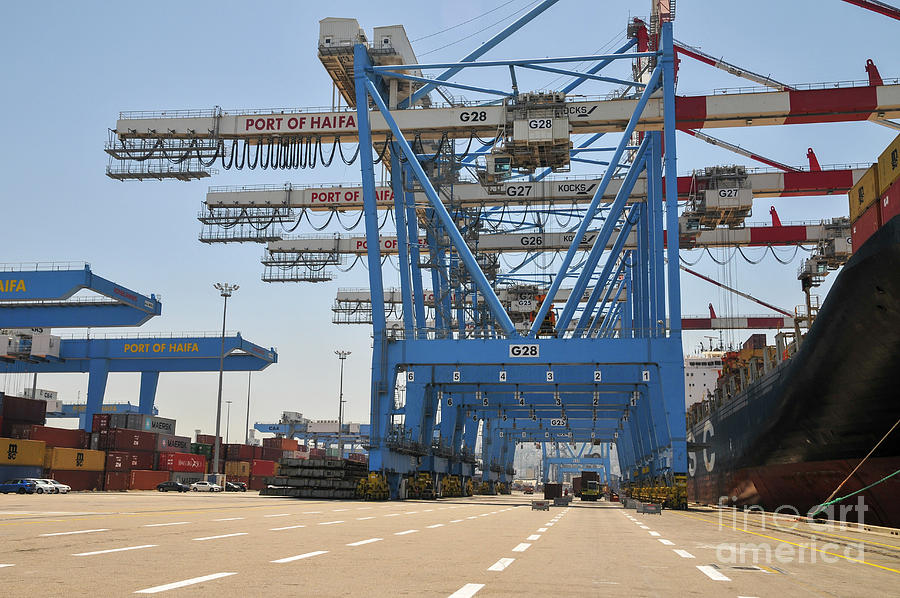 Container Handling Crane Photograph by Photostock-israel/science Photo Library