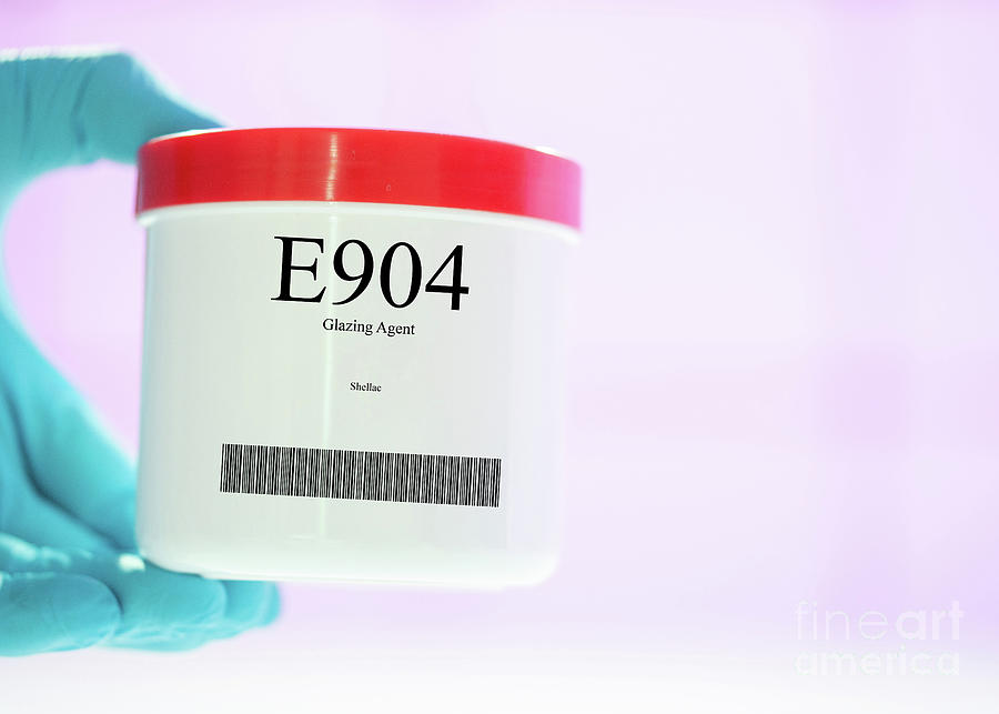 Container Of The Food Additive E904 Photograph by Wladimir Bulgar ...