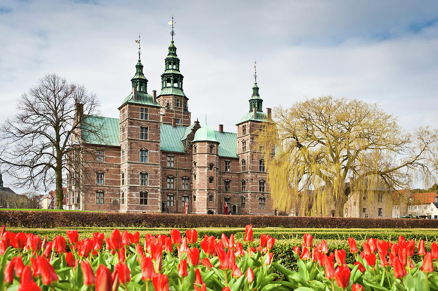 Copenhagen Rosenborg Slot Castle Photograph by Fotovoyager
