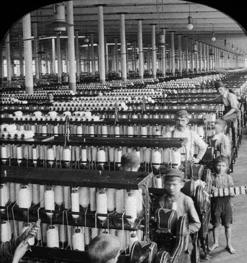 Cotton Mills Photograph by Hulton Archive