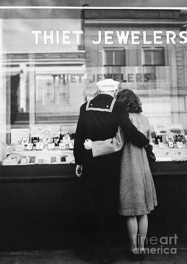 Couple Window-shopping For A Ring Photograph by Bettmann