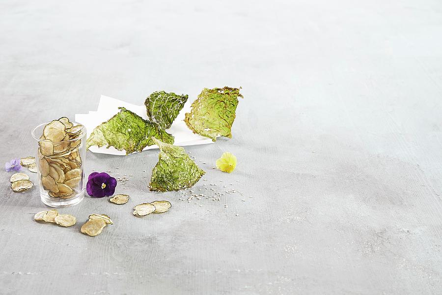 Courgette And Savoy Cabbage Chips Photograph by Rafael Pranschke