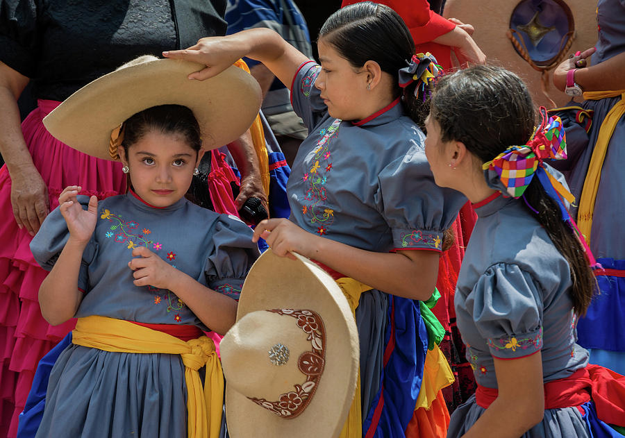 Cowgirls and Their Sombreros Photograph by Dane Strom - Fine Art America