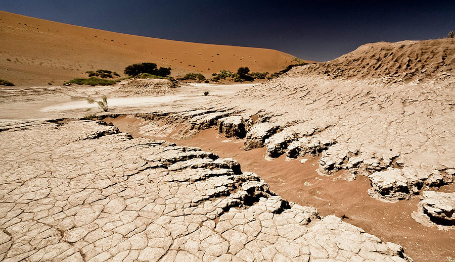 Cracked Earth In Desert Landscape Digital Art by Led - Fine Art America