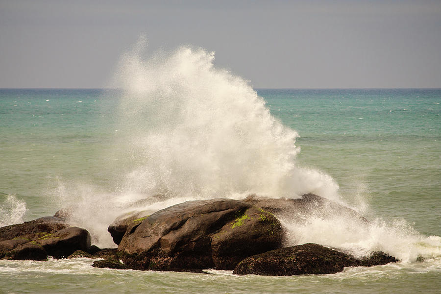 Crashing Wave, Cape Comorin Photograph by Lsprasath Photography
