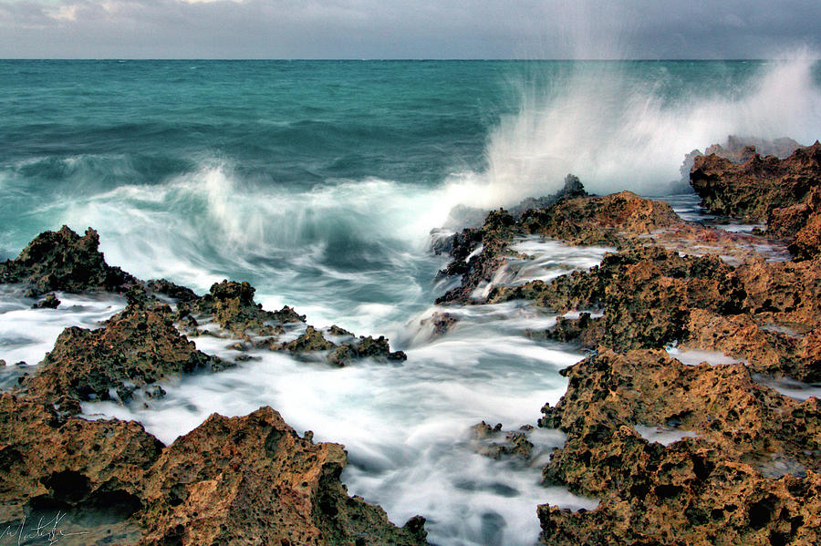 Crashing Waves Photograph by Montez Kerr