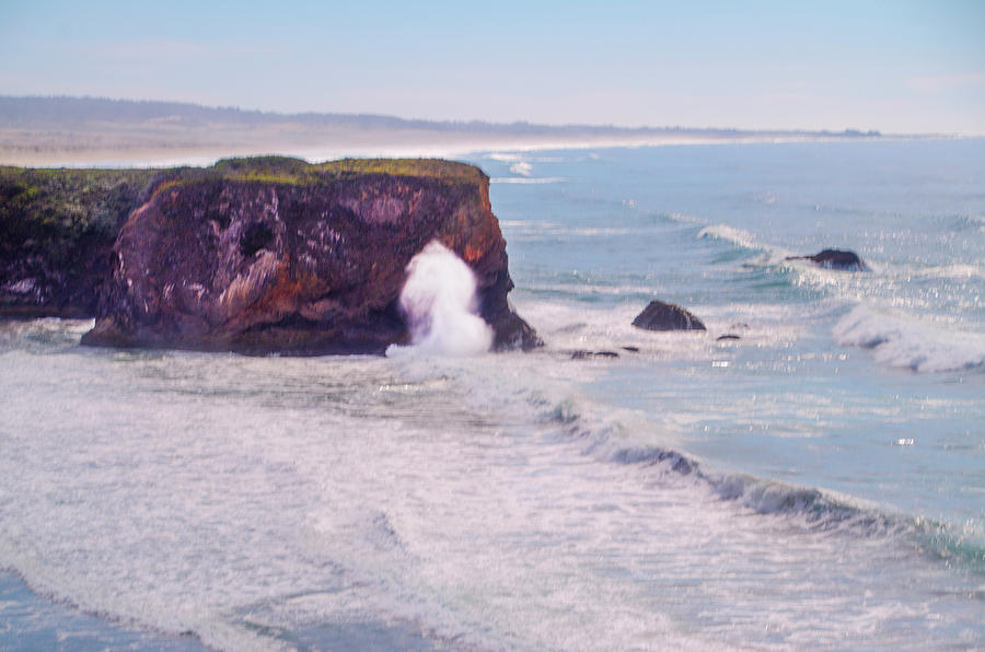 Crashing Waves on the Sonoma Coast Photograph by Bill Cannon