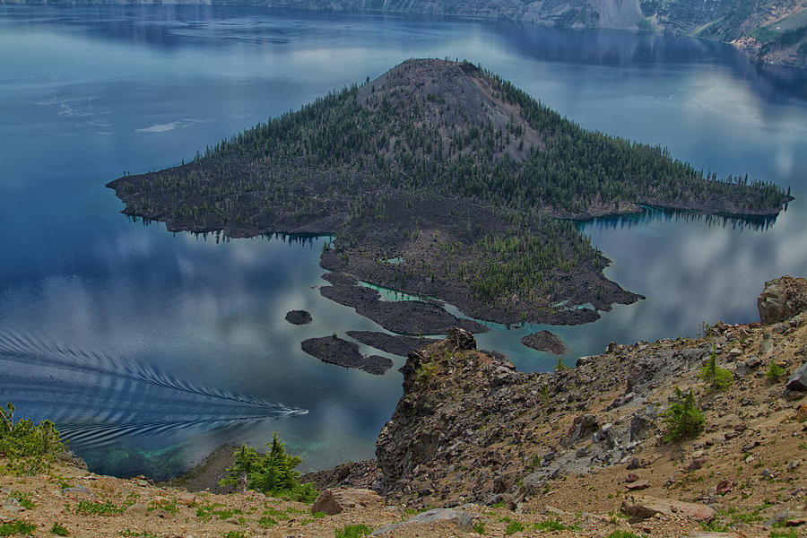 Crater Lake Photograph by Tom Kelly