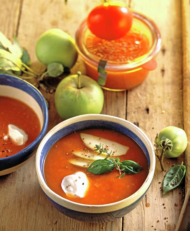 Cream Of Tomato And Apple Soup Photograph by Teubner Foodfoto