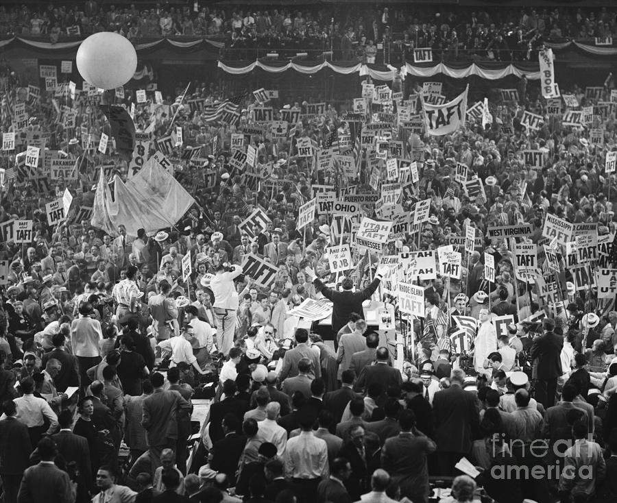 Crowd Cheers Robert Taft Nomination Photograph by Bettmann