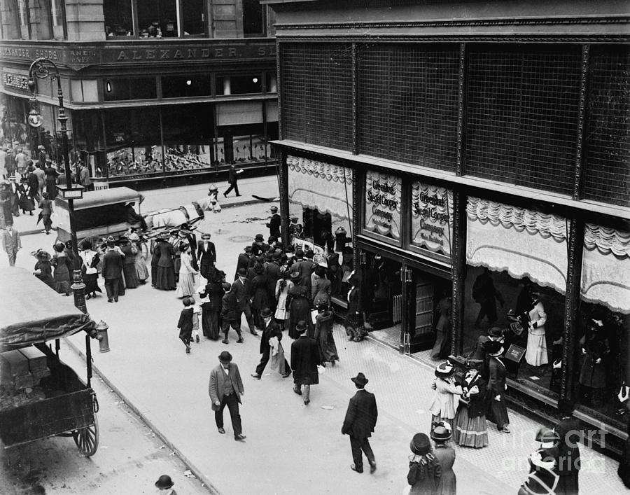 Crowd Outside Manhattan Store Photograph by Bettmann Crowd Outside Manhattan Store Photograph by Bettmann