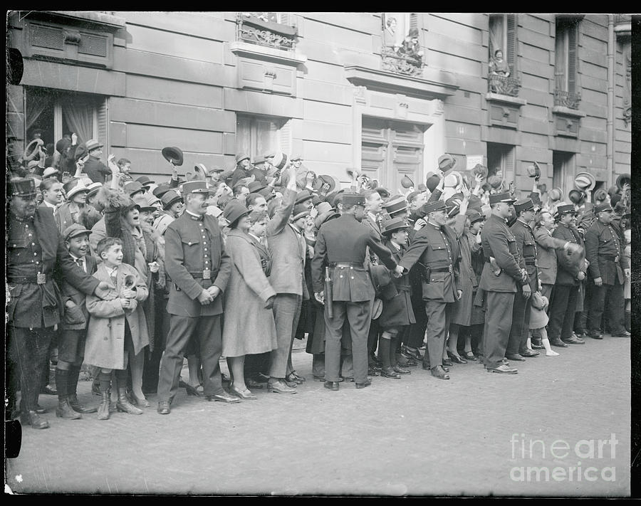 Crowd Waving On Charles Lindbergh Photograph by Bettmann