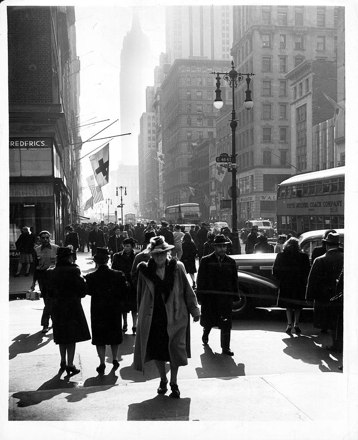 Crowded Manhattan Street With Empire Photograph by A. E. French