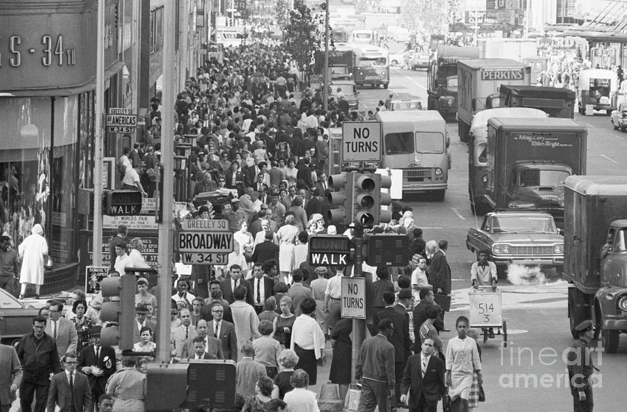 Crowded Sidewalk At 34th And Broadway Photograph by Bettmann