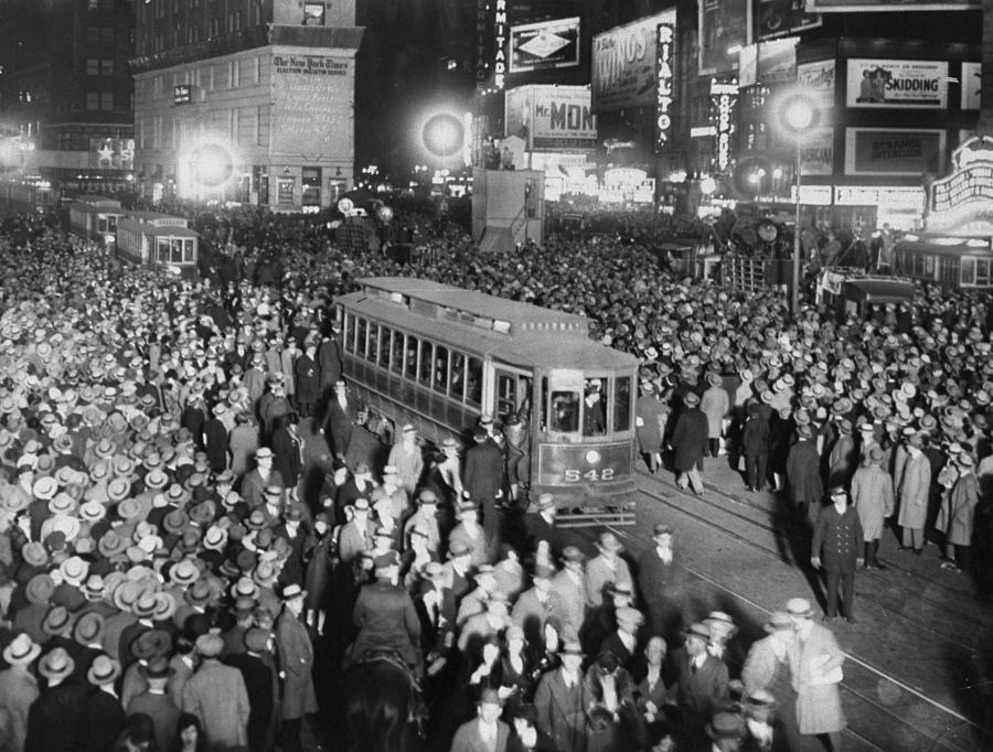 Crowds Greet Herbert Hoover In Times Photograph by New York Daily News Archive