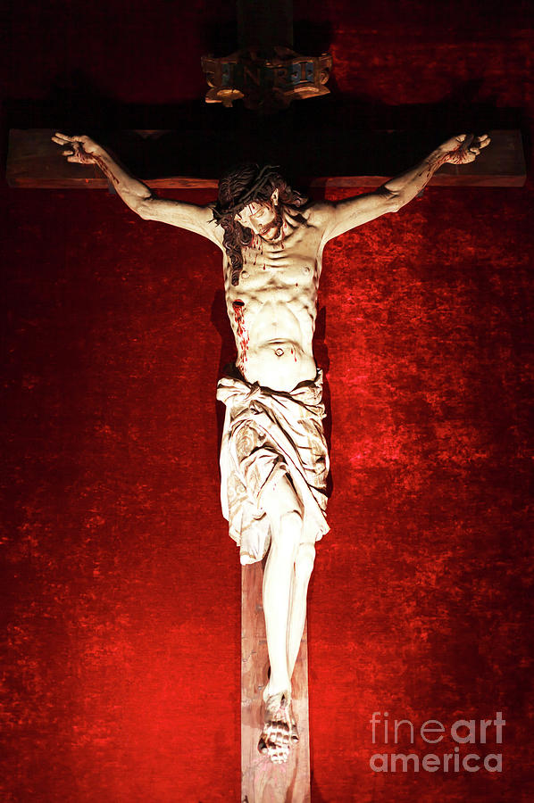 Crucifix at the Chiesa del Gesu in Rome Photograph by John Rizzuto - Pixels