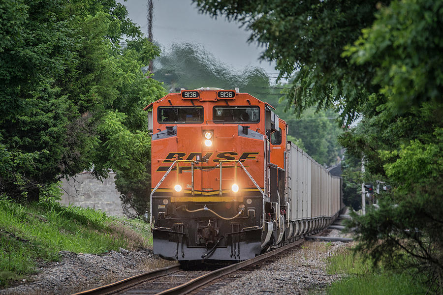 CSX R901 with BNSF power at Madisonville Ky Photograph by Jim Pearson