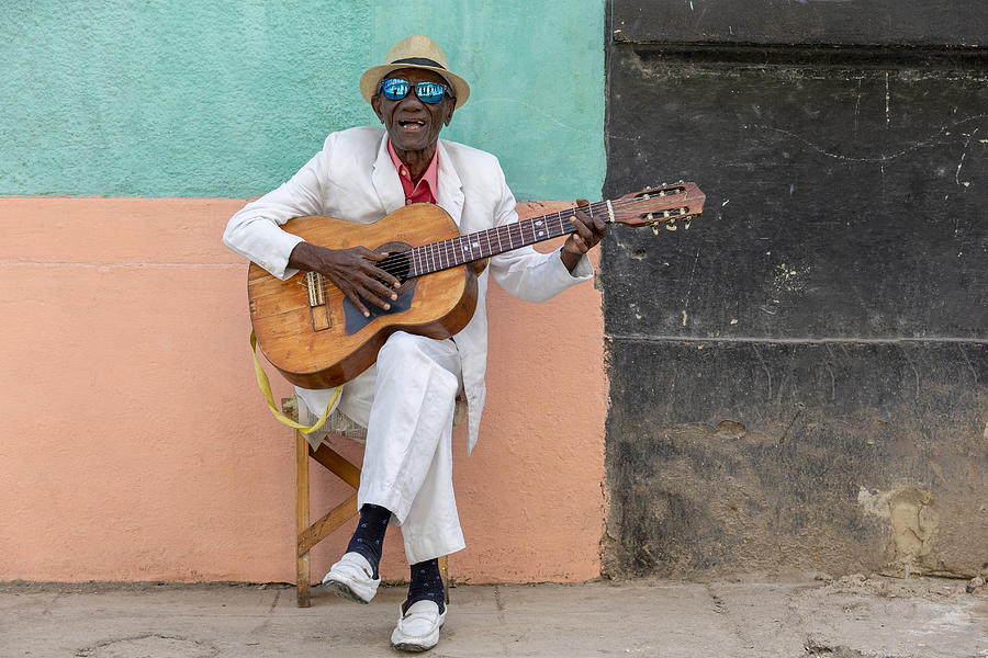 Music Photograph - Cuban Guitarist by Joan Gil Raga
