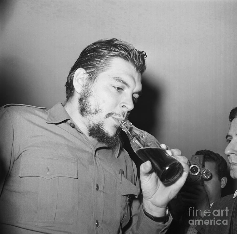 Cuban Minister Of Industry Che Guevara Photograph by Bettmann