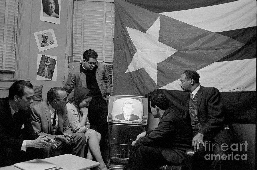 Cuban Refugees Watching Kennedys Speech Photograph by Bettmann