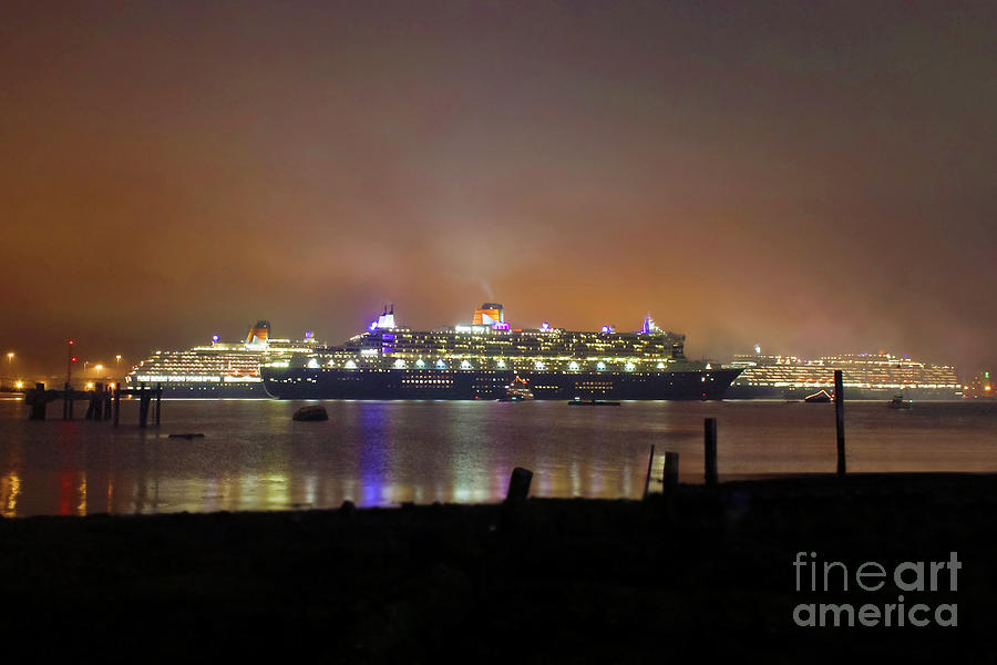 Cunards 3 Queens Photograph by Terri Waters