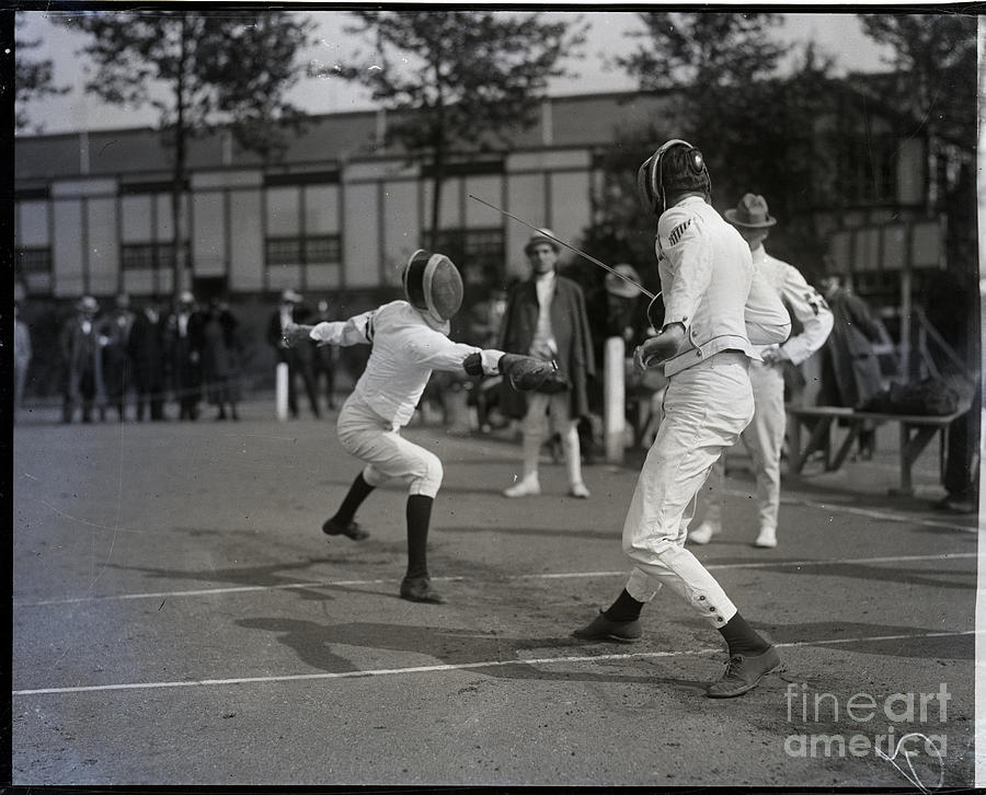 Cunningham Of The U.s. Fencing Italy Photograph by Bettmann