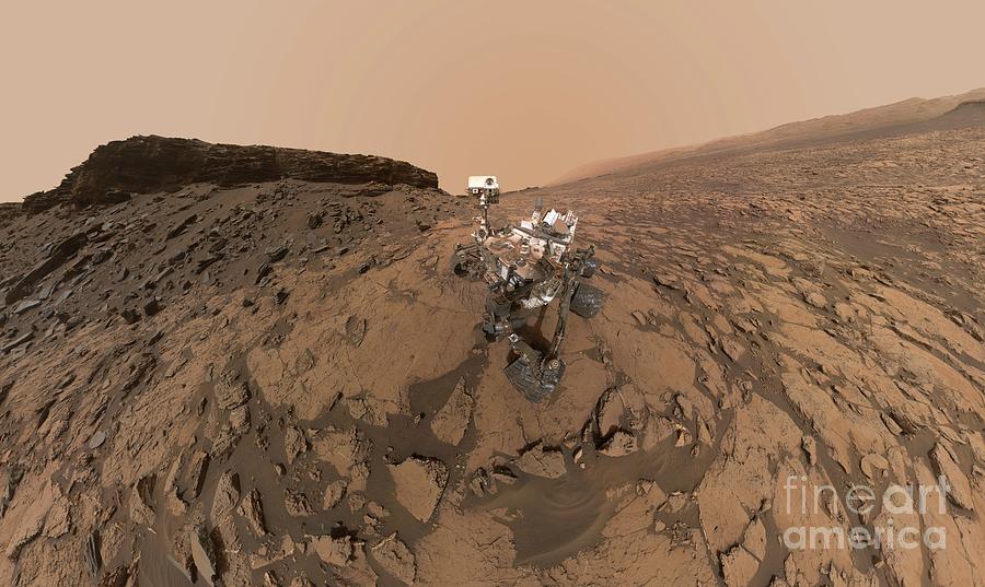 Curiosity Rover Self Protrait Photograph by Nasa/jpl-caltech/msss/science Photo Library