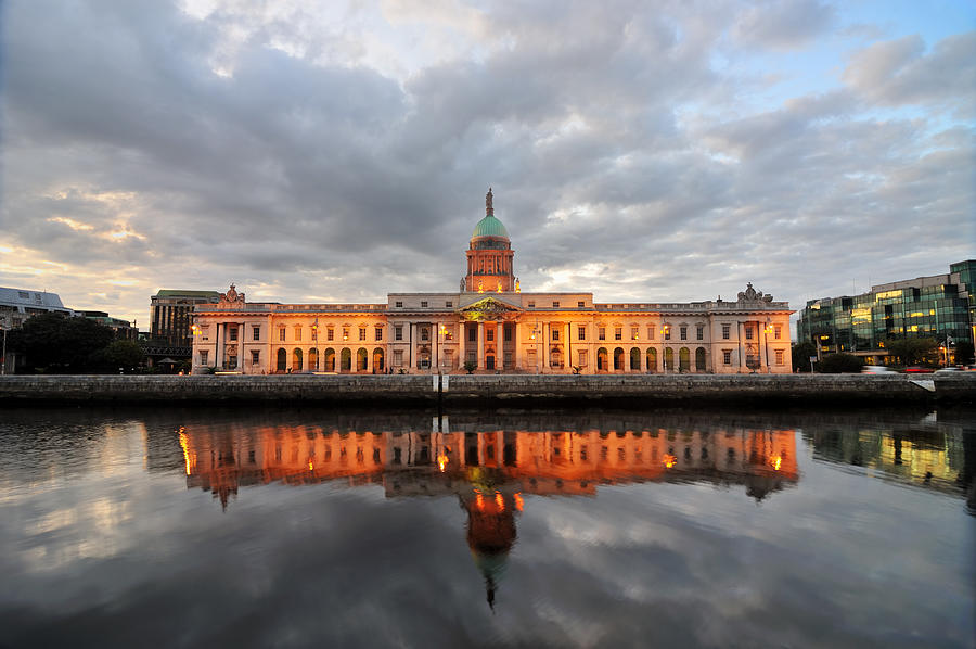 Custom Building, Dublin Photograph by Freder