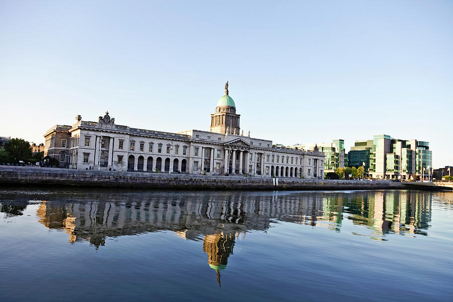 Custom House Building, River Liffey Photograph by Soopysue