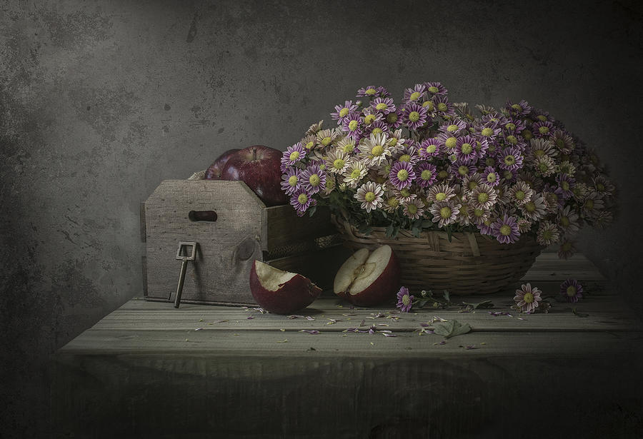 Apple Photograph - Czannes Apples by Margareth Perfoncio