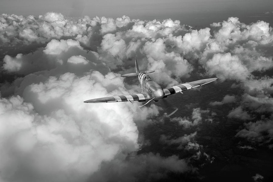 D-Day Spitfire patrol black-and-white version by Gary Eason D-Day Spitfire patrol black-and-white version by Gary Eason