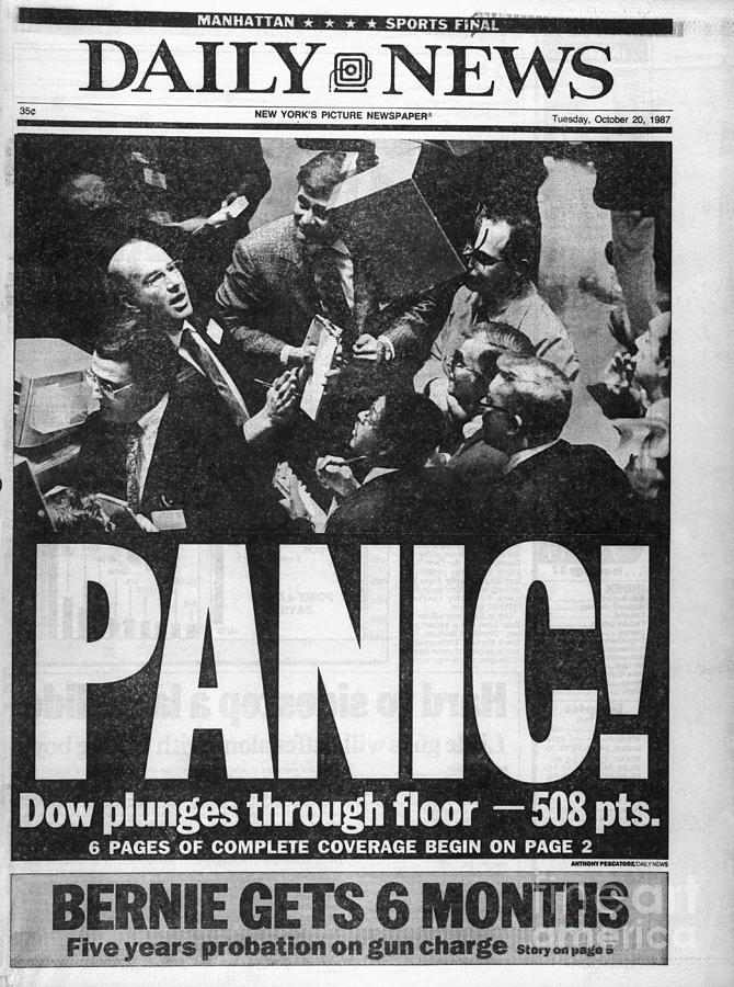 Daily News Headlines During 1987 Stock Photograph by Bettmann