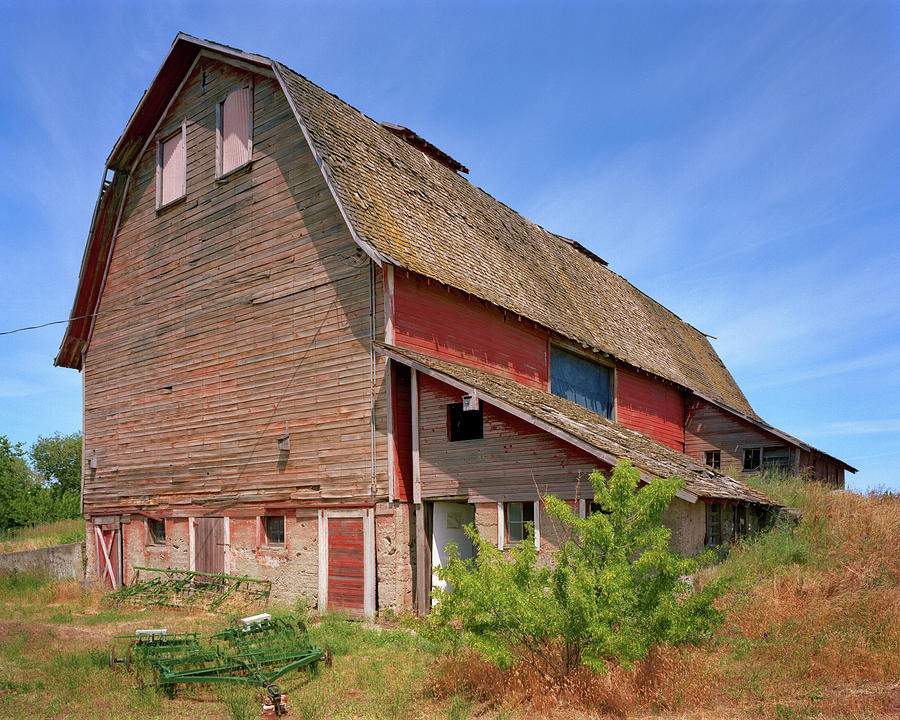 Dairy Barn Photograph By David Sams