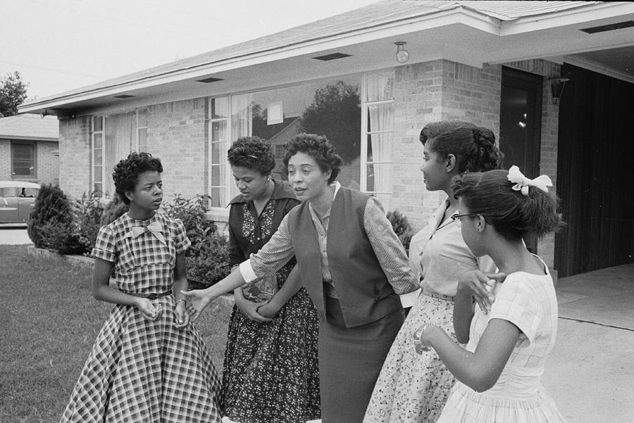 Black And White Photograph - Daisy Bates Stands With Students by Thomas D. McAvoy
