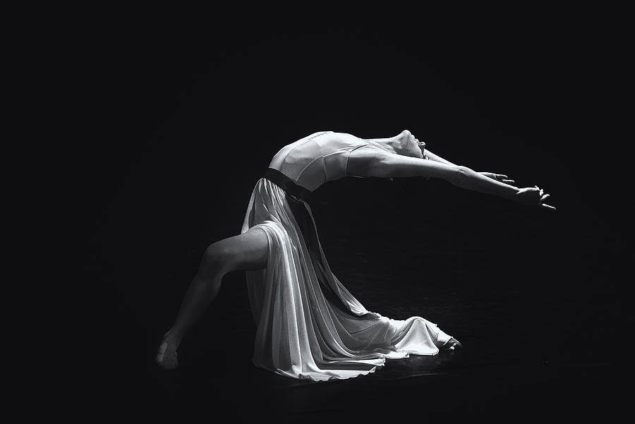 Black And White Photograph - Dancer In The Dark by Arnaud Bratkovic