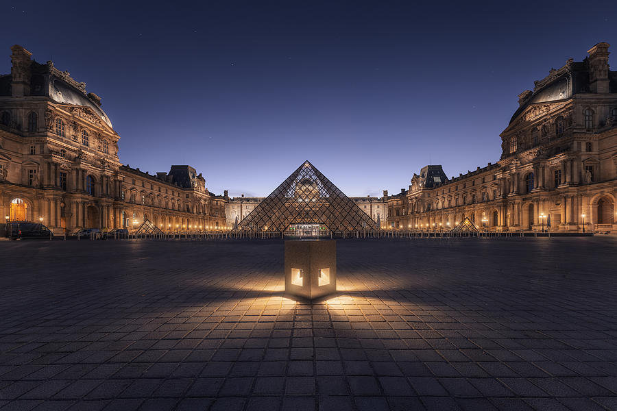 Paris Photograph - Dark Louvre by Jorge Ruiz Dueso