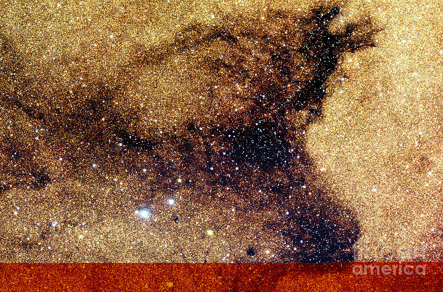 Dark Nebulae Photograph by J-c Cuillandre/canada-france-hawaii Telescope/science Photo Library