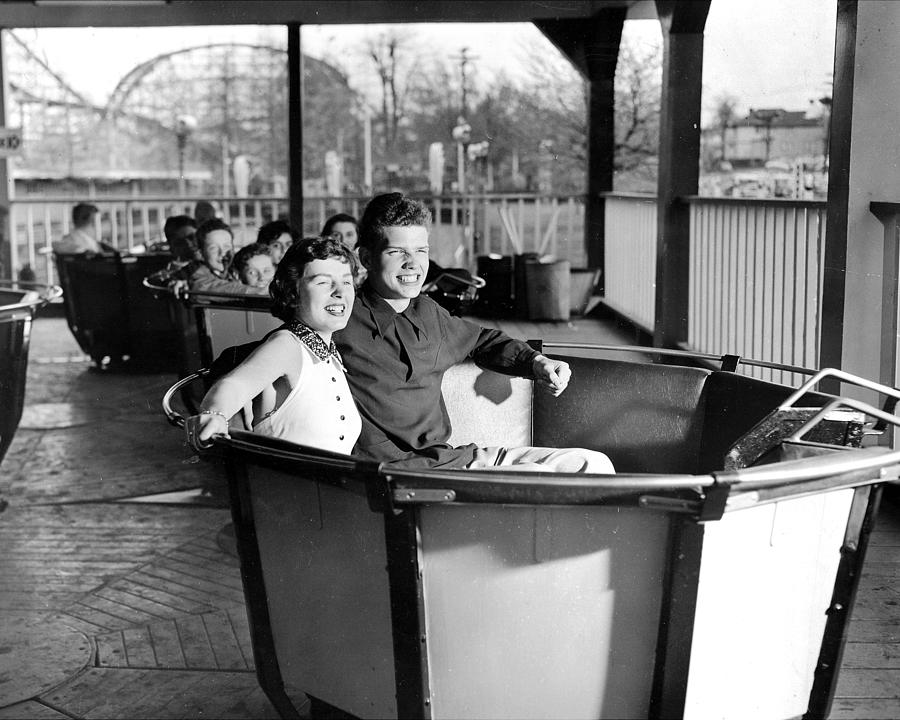 Date With A Dollar At Palisades Photograph by New York Daily News Archive