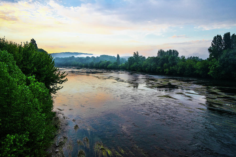 Dawn On The Dordogne At Siorac-En-Perigord Photograph by Bernard Brett ...