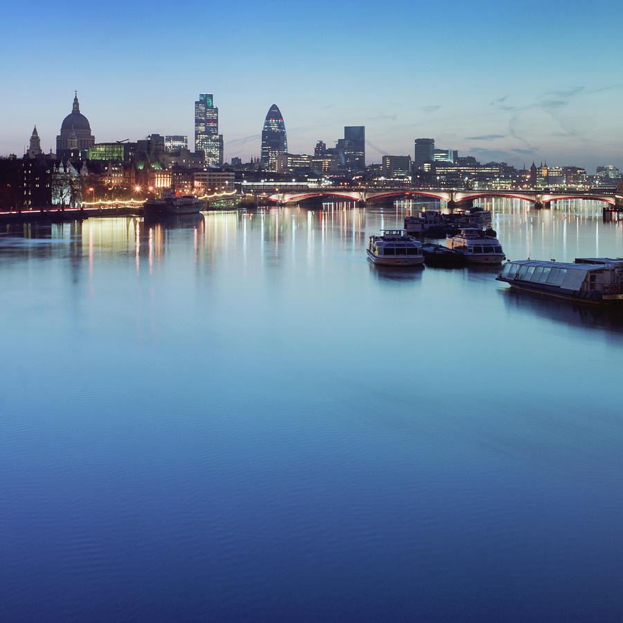 Dawn On The Thames Xxl Photograph by Beholdingeye Dawn On The Thames Xxl Photograph by Beholdingeye